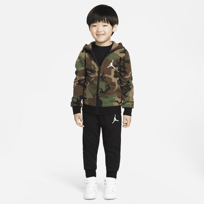 Conjunto de sudadera con capucha y pantalones para bebé Jordan. Nike.com