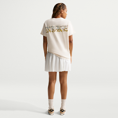 Nike Sportswear Women's Oversized T-Shirt