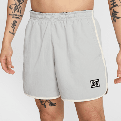 ナイキ ジム ヘリテージ メンズ Dri-FIT 13cm トレーニング ショートパンツ