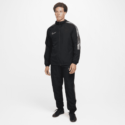 Veste de foot déperlante à capuche Nike Academy pour homme