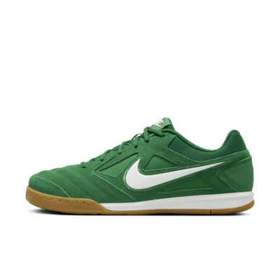 Nike Gato