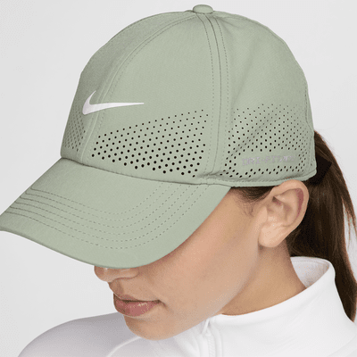 Nike Dri-FIT ADV Club Unstructured Swoosh Cap