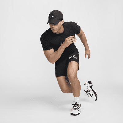 Shorts versátiles Dri-FIT de 18 cm sin forro para hombre Nike Unlimited Swoosh