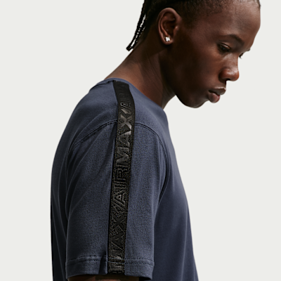 Nike Sportswear Men's Short-Sleeve T-Shirt