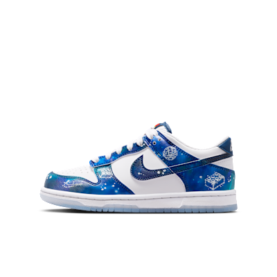 Nike Dunk 低筒鞋 x 樂高® 系列