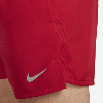 Shorts de correr Dri-FIT de 13 cm con forro de ropa interior para hombre Nike Challenger