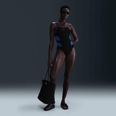 Traje de baño de una pieza con espalda deportiva para mujer Nike Swim HydraStrong Vex Color-Block