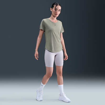 Nike Dri-FIT One Women's Standard-Fit Short-Sleeve Top