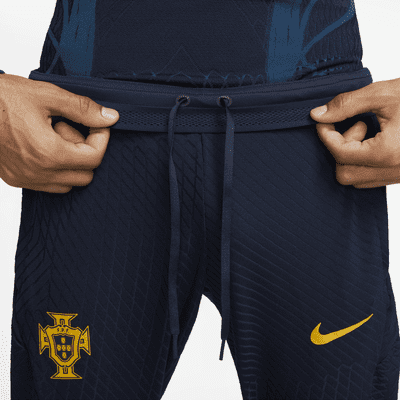 Portugal Strike Elite Men's Nike Dri-FIT ADV Football Pants. Nike HU