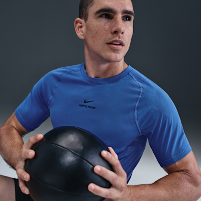 Nike Pro Training Men's Dri-FIT Short-Sleeve Top