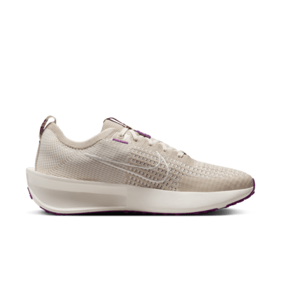 Tenis de correr en pavimento para mujer Nike Interact Run SE