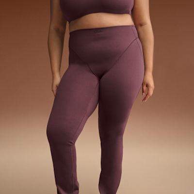 NikeSKIMS Matte Women's High-Waisted V-Panel Straight Leggings