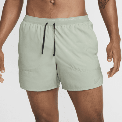 Shorts de correr Dri-FIT de 13 cm con forro de ropa interior para hombre Nike Stride