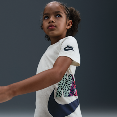 T-shirt con grafica Nike Wild Warmth – Bambino/a