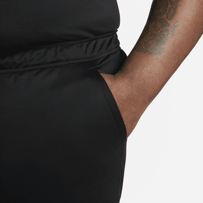 Calções versáteis sem forro de 18 cm Dri-FIT Nike Totality para homem