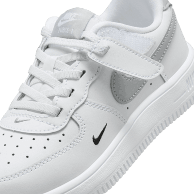 Nike Force 1 Low EasyOn Younger Kids' Shoes