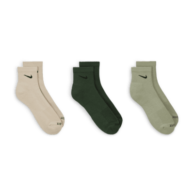 Nike Everyday Plus Cushioned Training Ankle Socks (3 Pairs)