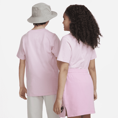 Nike Sportswear Older Kids' T-Shirt