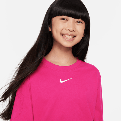 Playera de manga larga para niña talla grande Nike Sportswear Essential