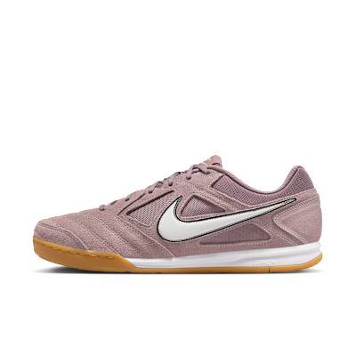 Nike Gato