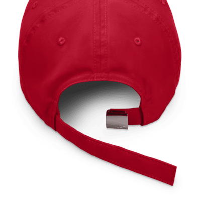 Gorra Swoosh metálica sin estructura Nike Dri-FIT Club