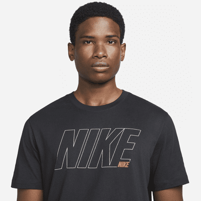 Nike Dri-FIT Men's Graphic Training T-Shirt. Nike UK