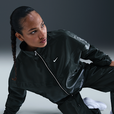 Nike Sportswear Windrunner Women's Shine Jacket