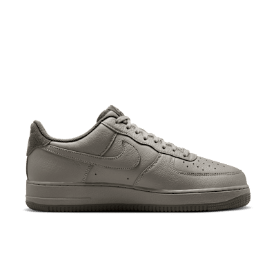 Tenis para hombre Nike Air Force 1 '07 LV8