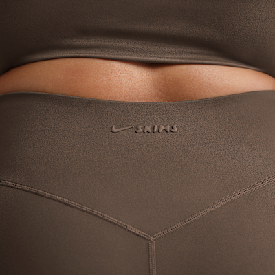 NikeSKIMS Matte Women's High-Waisted 7" Biker Shorts
