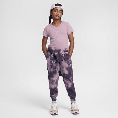 Nike Sportswear Older Kids' (Girls') Cropped T-Shirt