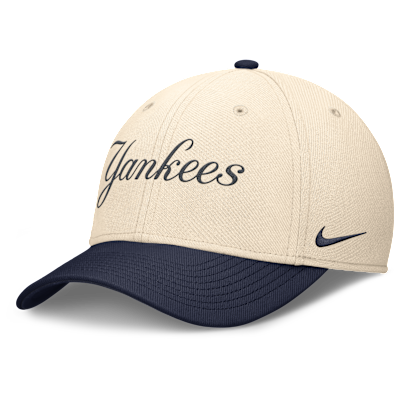 Gorra Nike Dri-FIT de la MLB para hombre New York Yankees Statement Rise Swoosh