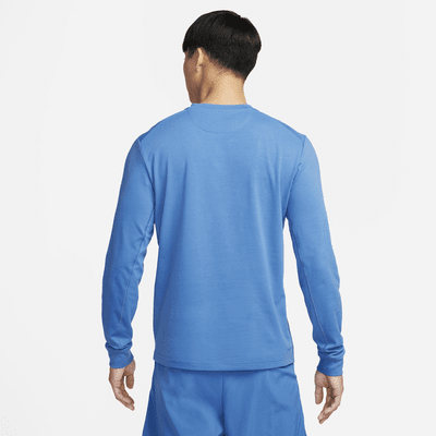 Playera de manga larga Dri-FIT versátil para hombre Nike Primary