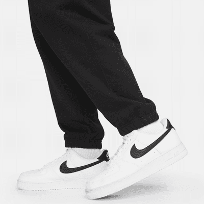 Nike Solo Swoosh Men's French Terry Trousers. Nike VN