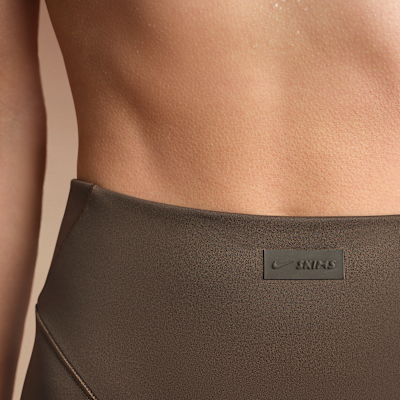 NikeSKIMS Matte Women's High-Waisted V-Line 26" Leggings