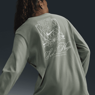 Nike Women's Long-Sleeve Graphic Basketball T-Shirt