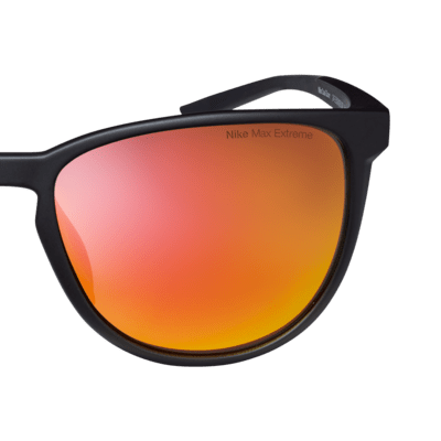 Nike Cool Down Sonnenbrille mit Road Tint