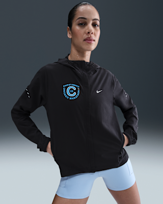 Женская куртка Nike Swift UV Repel для бега