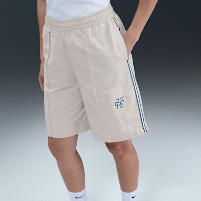 Nike Sportswear Women's High-Waisted 23cm (approx.) Woven Shorts