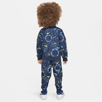 Conjunto de entrenamiento infantil Nike Smiley Swoosh Printed Tricot Set