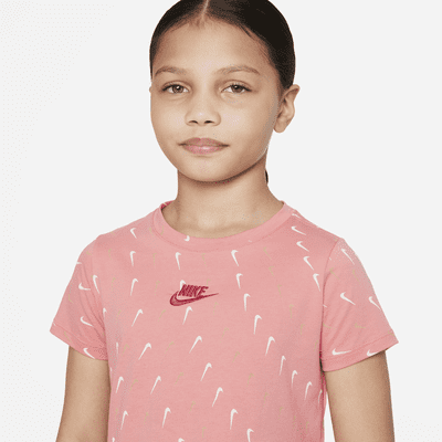 Nike Sportswear Big Kids' (Girls') T-Shirt