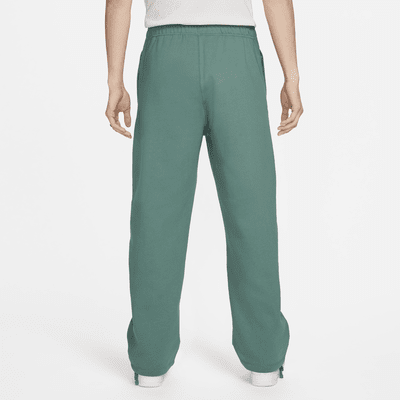 Pants de tejido Fleece con dobladillo abierto para hombre Nike Solo Swoosh