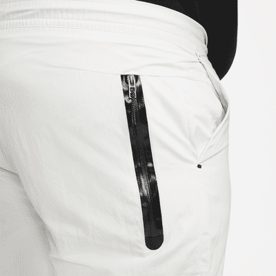 Pants suburbanos con forro para hombre Nike Sportswear Tech Essentials