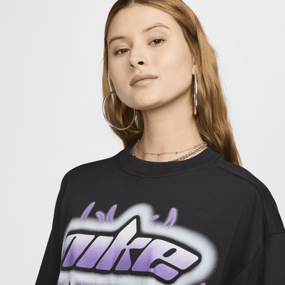 เสื้อยืดแขนสั้นขนาดโอเวอร์ไซส์ผู้หญิง Nike Sportswear