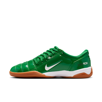 Nike Total 90