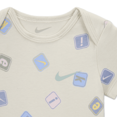 Conjunto de dos piezas de body estampado para bebé (0 a 9 meses) Nike