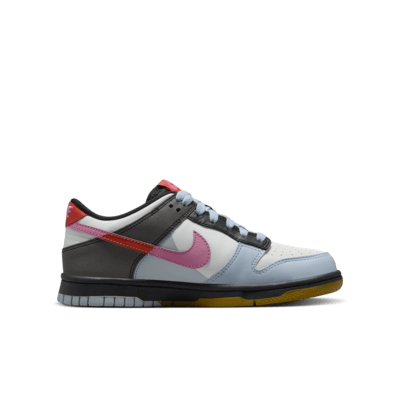 Nike Dunk Low SE Older Kids' Shoes