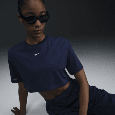 Nike Sportswear kort T-skjorte i nettingmateriale til dame