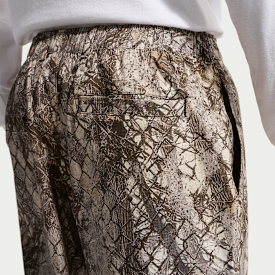 Nike Club Men's Woven Cargo Pants