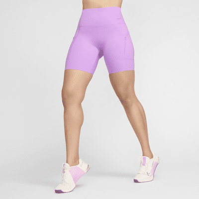 Shorts de ciclismo con bolsillos de tiro alto de 20 cm de sujeción firme para mujer Nike Go