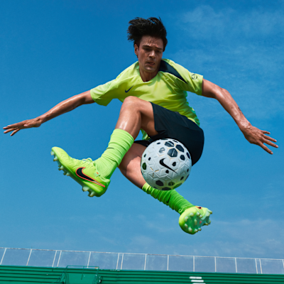 Nike Tiempo Legend 10 Elite Soft-Ground Low-Top Football Boot